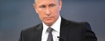 «Несмотря на снижение темпов глобального роста, в России сохраняется позитивная экономическая динамика..., — заявил Путин.